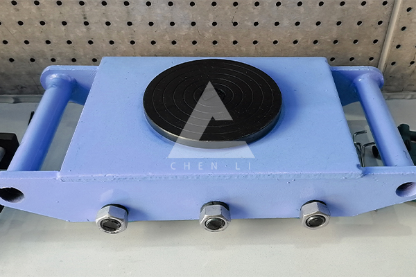 搬運(yùn)小坦克 搬運(yùn)小坦克